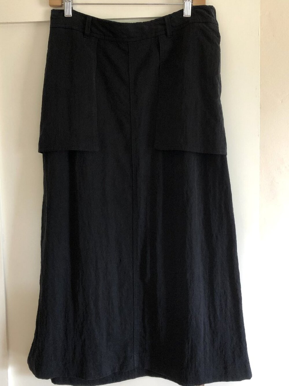 NWT Humanoid Arina Ambience Midi Skirt BLACK medium NEW WITH TAGS Utility